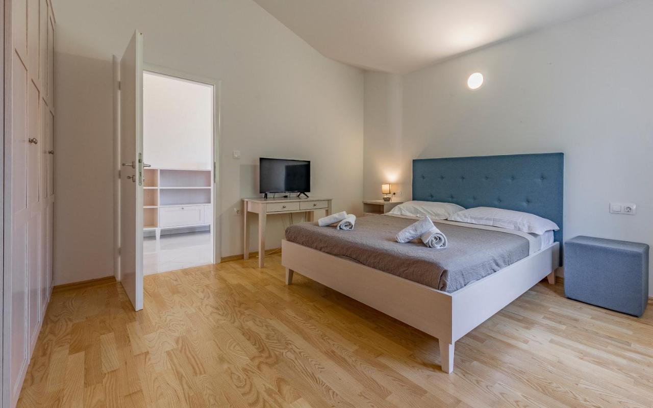 Lotus Villas Resort Pula Dış mekan fotoğraf