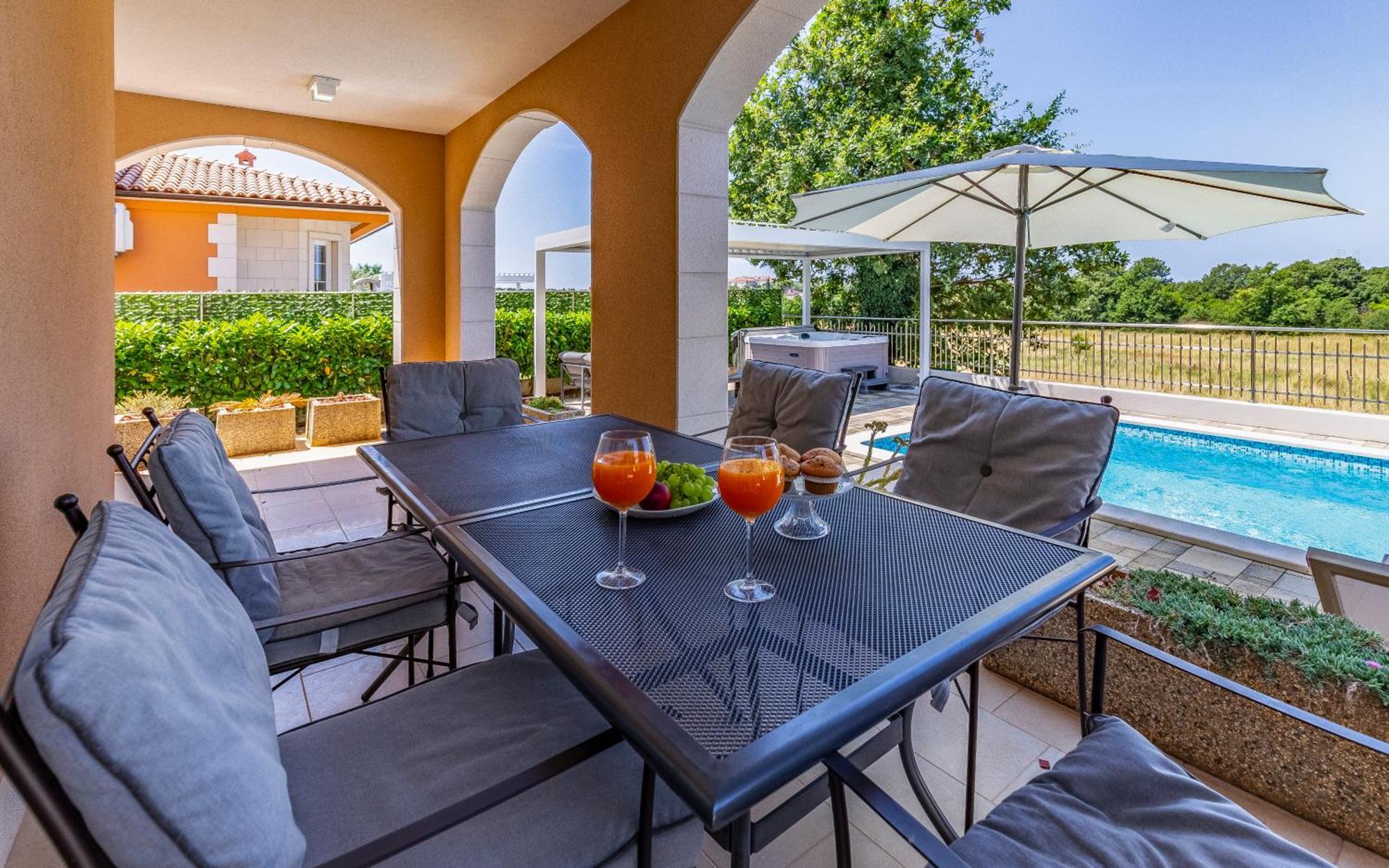 Lotus Villas Resort Pula Dış mekan fotoğraf